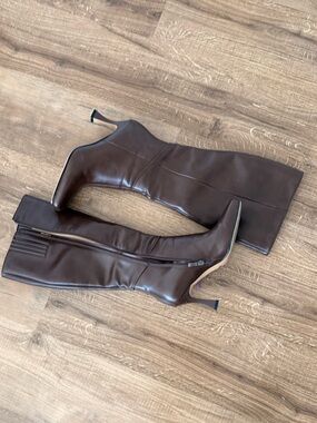 Brown faux Leather Knee-High Stiletto Boots